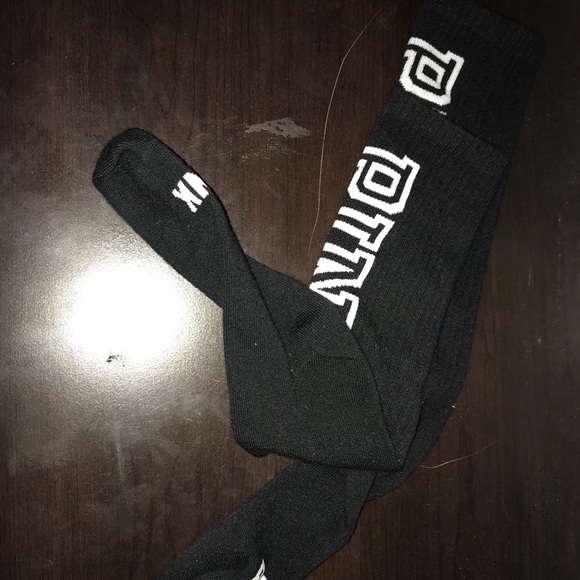 ❌SOLD❌[PINK Victoria Secret ] Long Socks - Picture 3 of 6